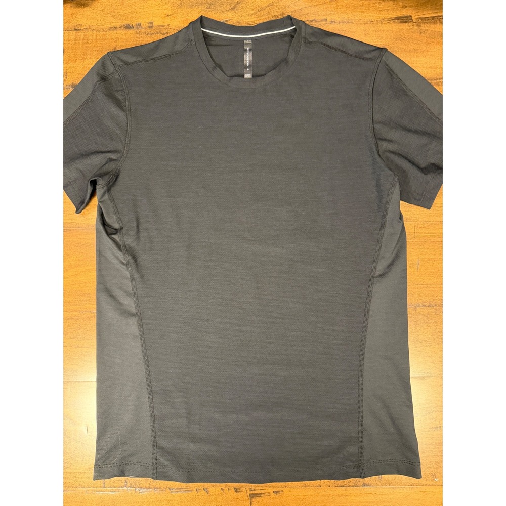 Ten Thousand Distance Shirt Mens Small Black Gray Training Running Workout Tee